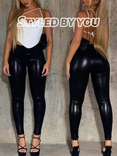 Vista 3 de Feazac Leggings elásticos de piel sintética para mujer, mallas sexis de piel sintética de cintura alta, mallas elásticas para moldear la cadera