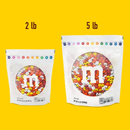 Vista 3 de M&M'S - Caramelo de chocolate con leche prediseñado para felicitaciones, 2 libras de dulces a granel con gráficos de felicitación para regalos