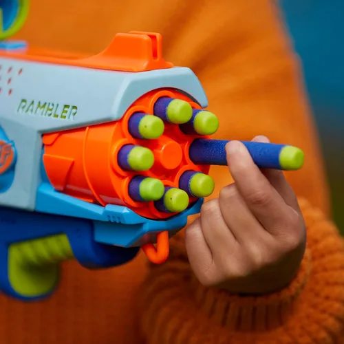 Vista 6 de Elite Junior Rookie Pack, lanzador de espuma de juguete fácil de jugar, 32 dardos Nerf Elite, 4 objetivos, Nerf Blasters para juegos al aire libre