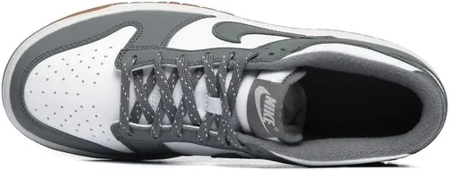 Vista 206 de Nike Kid's Dunk Low Sneaker