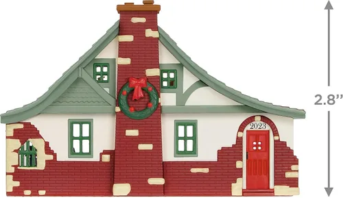 Vista 5 de Hallmark Keepsake Adorno de Navidad 2023, casas y tiendas nostálgicas tradicionales Tudor 2023, regalos para ella