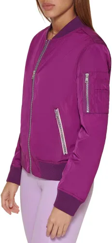 Vista 3 de Levi's Women's Melanie Newport Bomber Jacket (Regular & Plus Size)