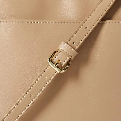 Vista 4 de Tommy Hilfiger Jaden Plus Crossbody