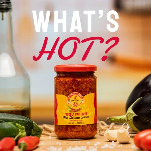 Vista 6 de TUTTOCALABRIA Hot Spread Sauce, Miscela Esplosiva, 10 OZ (285g), Minced Calabrian Chili & Giardiniera Vegetables