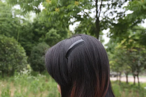 Vista 5 de Yeshan Peine lateral de plástico de 3.2 pulgadas con peine de dientes, clip de horquilla para mujer, negro (12 unidades)
