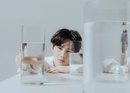 Vista 2 de EXO Suho 'auto-retrato' 1er Solo Mini álbum Archivo #2 Ver CD+1p póster+96p Booklet+1p Post+1p PhotoCard+1p Special Photo Card+Mensaje PhotoCard Set