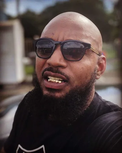 Vista 4 de TOPGRILLZ Parrillas de oro para tus dientes, chapadas en oro de 18 quilates, estilo hip hop, ajuste personalizado, parrillas de dientes pulidos