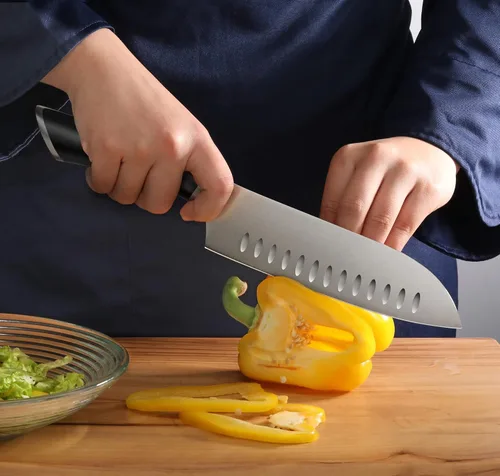 Vista 6 de Cangshan Cuchillo Santoku de acero alemán forjado de 7" de la serie ELBERT (negro)
