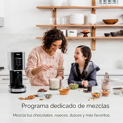 Vista 5 de Ninja CREAMi Paquete de Máquina para Hacer Helados Incluye (4) Recipientes de 16 oz. para Gelato, Mezclas, Batidos, Sorbete, Cuencos de Batidos