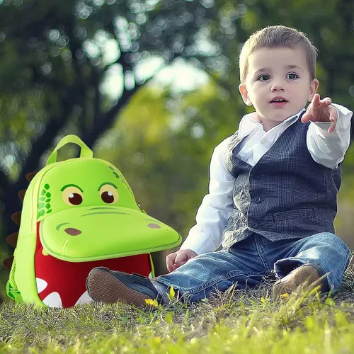 Vista 6 de yisibo Mochila de dinosaurio para niños y niñas, ligera, impermeable, preescolar, viajes, para niños y niñas, para niños de 2 a 7 años