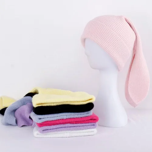 Vista 7 de Gorro de conejo para mujer, lindo conejo de ganchillo, gorro de invierno, cálido gorro de calavera para esquí al aire libre