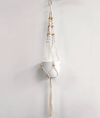 Vista 4 de Paquete de 2 colgadores de macramé para plantas con luces, cesta colgante para macetas de interior con cuentas de madera, soporte para macetas