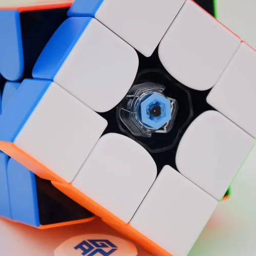 Vista 5 de Bukefuno GAN 11 M Pro 3x3 Velocidad magnética Magic Cube sin pegatinas GAN11M Pro 3x3x3 Puzzle Magic Cube (GAN11 M Pro Negro Frosted Kernel Version)