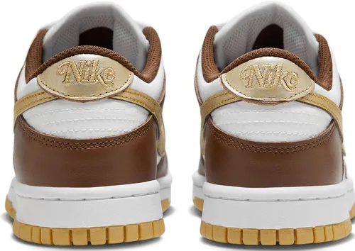 Vista 273 de Nike Kid's Dunk Low Sneaker
