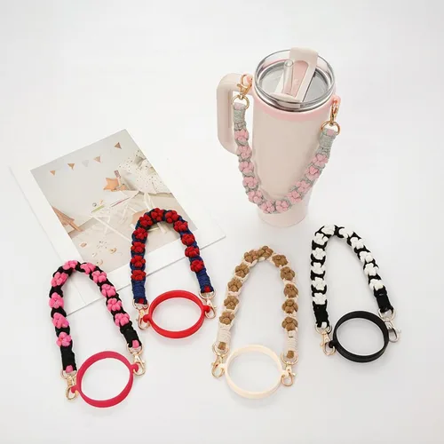 Vista 7 de Juego de Accesorios para Stanley Cup, Decoración para Botella de Agua de 14oz 20oz 30oz 40oz, Incluye Correa con Asa para Vaso, Protector de Copa