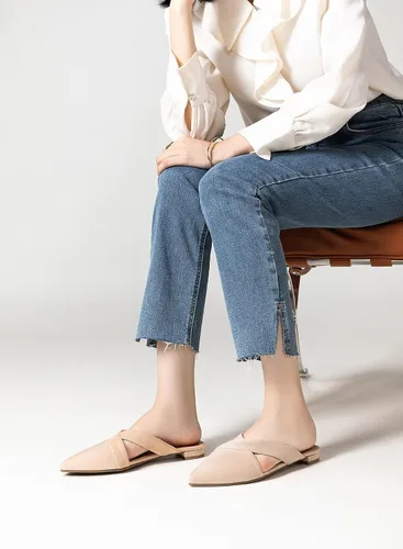 Vista 4 de Rekayla Zapatos mocasines sin espalda con punta cerrada para mujer.