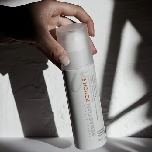 Vista 5 de Sebastian Professional Potion 9 Tratamiento de Peinado Portátil para el Cabello Acondicionador Sin Enjuague y Crema de Peinado Versátil