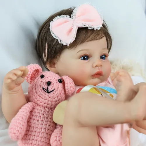 Vista 4 de SCOM Muñecas realistas de bebé Reborn – Meadow - Muñecas realistas de 18 pulgadas para niña recién nacida, cuerpo de tela, extremidades de vinilo