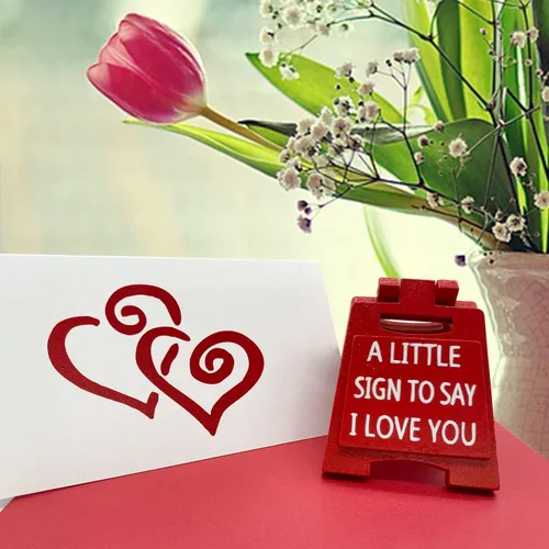 Vista 2 de NOGAY A Little Sign to Say I Love You Fun San Valentín, novia o novio, regalo romántico de lenguaje de amor, mini placa decorativa para escritorio 1