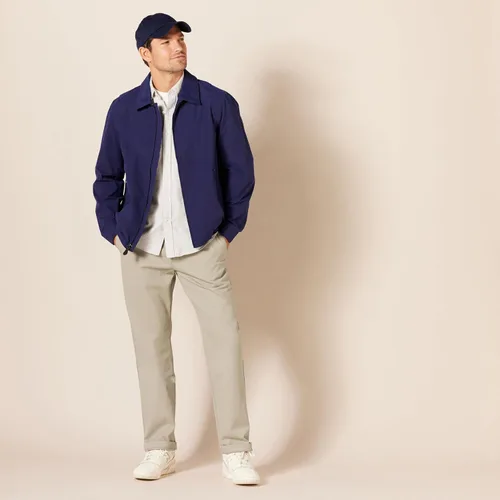 Vista 5 de Tienda Essentials Pantalón chino de corte clásico, resistente a las arrugas, sin pinzas, para hombre (disponible en tallas grandes y altas)