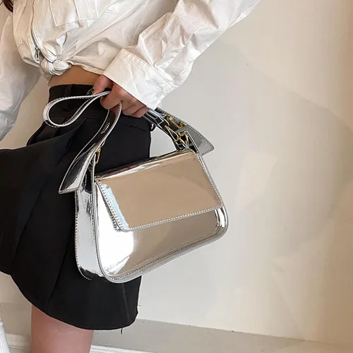 Vista 5 de Bolso de hombro pequeño para mujer, lindo bolso de mano hobo de noche, bolso de mano Y2K plateado brillante para fiesta, graduación, boda, B plateado