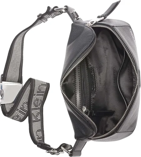 Vista 4 de Calvin Klein Women's Millie Novelty Belt Bag