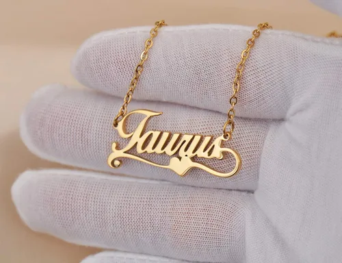 Vista 4 de Aoloshow Collar personalizado con nombre de corazón de amor, collar personalizado para dama de honor