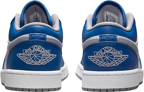 Vista 3 de Nike Big Kids Jordan 1 Low True BlueCement Grey-White (553560 412) - 4, Azul verdaderoCemento Gris-blanco