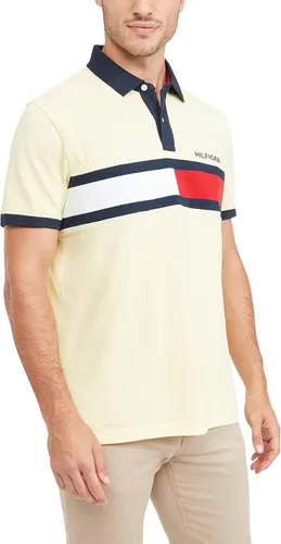 Vista 4 de Tommy Hilfiger Men's Short Sleeve Cotton Pique Flag Polo in Regular Fit