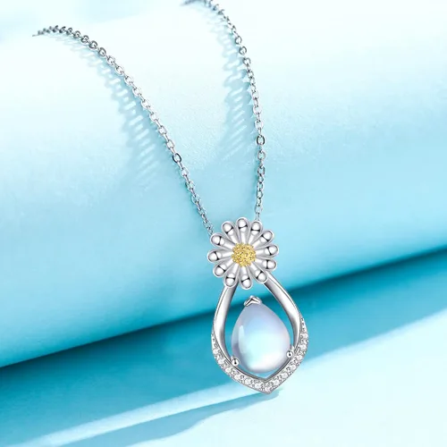 Vista 4 de Midir&Etain Collar de margaritas de plata de ley 925 con piedra lunar y lágrima, joyería floral de moda, regalos para mujeres y novias, Plata
