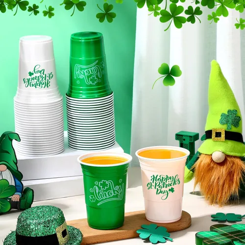 Vista 4 de Pickmesh 50 piezas de vasos de plástico para el Día de San Patricio de 16 onzas con diseño de trébol de la suerte, vasos desechables