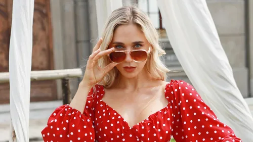 Vista 6 de Lentes de sol estilo aviador cuadrados retro para mujeres y hombres, estilo vintage, doble puente, ligeras, de los años 70