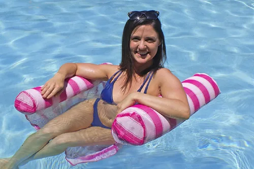 Vista 2 de Poolmaster Piscina Agua Hamg Mock Lounge, Rosa, Modelo: 07436