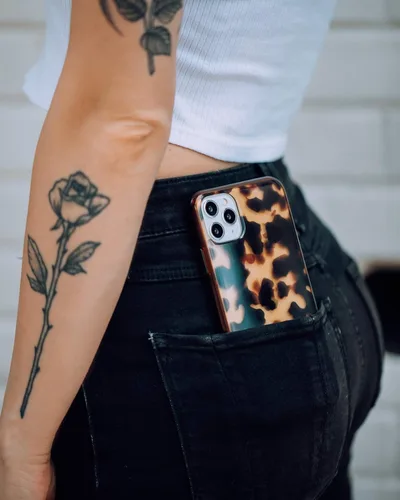 Vista 8 de FELONY CASE - Funda para iPhone 12/12 Pro - Elegante funda clásica para teléfono de tortuga - Antiarañazos, compatible con carga inalámbrica, 360 a