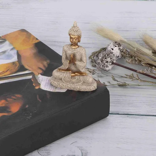 Vista 3 de Hilitand Estatua de Buda meditando sentado decoración del hogar adorno tallado figura artesanía arenisca (A dorado)