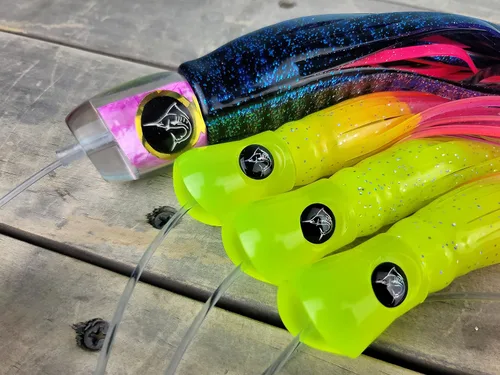 Vista 6 de Lobo Lures # 202 Bigeye - Cadena híbrida de margarita híbrida con diseño de atún de caramelo UV pelágico