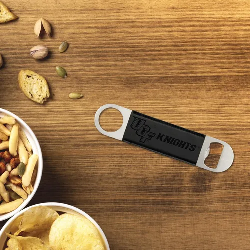 Vista 2 de Rico Industries NFL Football Super Bowl Champions - Hoja de barra de piel sintética grabada con láser, gran accesorio para bebidas para el día