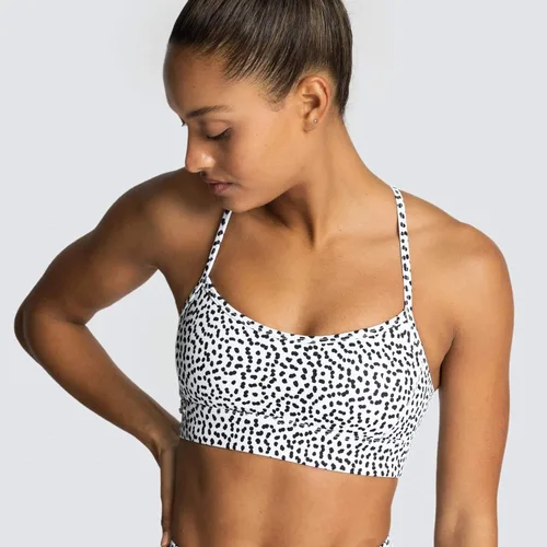 Vista 4 de IWEMEK Conjuntos de entrenamiento para mujer 2 piezas trajes de yoga leggings de cintura alta pantalones cortos y brasier deportivo ropa de gimnasio