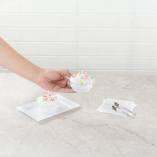 Vista 5 de Restaurantware -RW Base 3.5 oz - Vasos de helado de 3.5 onzas, 50 tazas de parfait desechables - Taza de postre de plástico transparente, elegante