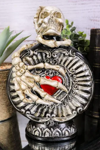 Vista 2 de Ebros Gift Wicca Oculto Brujería Esqueleto Huesos Manos Y Calavera Con Corazón Rojo Huesos En Polvo Huesos Decorativos Poción Botella Hechicería