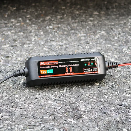 Vista 7 de MOTOPOWER Cargador de batería automático MP00207A 12V 2Amp para baterías de iones de litio Para baterías de plomo-ácido y litio
