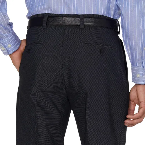 Vista 4 de Kirkland Signature Pantalón cómodo para hombre sin planchado
