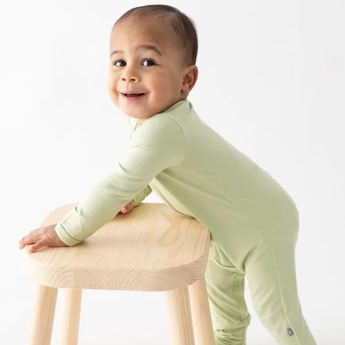 Vista 34 de KYTE BABY Mameluco suave unisex con cierre a presión, 97% rayón hecho de bambú, 3% elastano