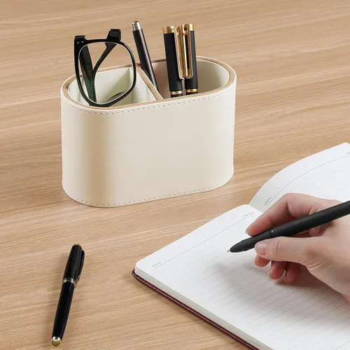 Vista 2 de Soporte para bolígrafo de piel sintética para escritorio, pequeño soporte de control remoto, taza de lápices, organizador de escritorio