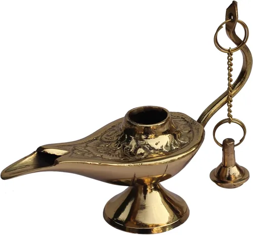 Vista 4 de SouvNear Lámpara de aceite Aladdin de 4.2 pulgadas, genio / Chirag ornamentado, latón dorado, juguetes vintage y regalos para niños, fiesta