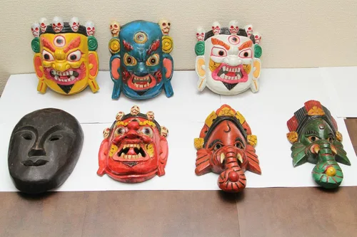 Vista 3 de Himalayan Craft Escultura de pared Bhairab Máscara de madera para colgar en la pared Shiva Mahakala Kaal Bhairab Máscara de budismo para decoración