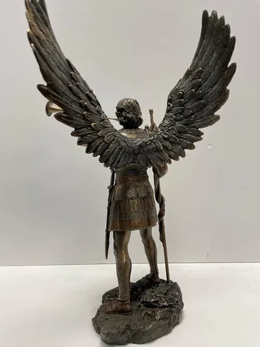 Vista 6 de Figura de Arcángel de 13 pulgadas - San Gabriel con cuerno de bronce fundido en frío