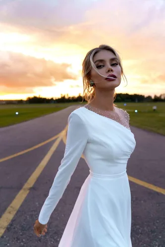 Vista 5 de Vestido de novia simple con cuello en V para novia, tirantes delgados, tul fruncido, vestidos de novia de playa, Marfil-g