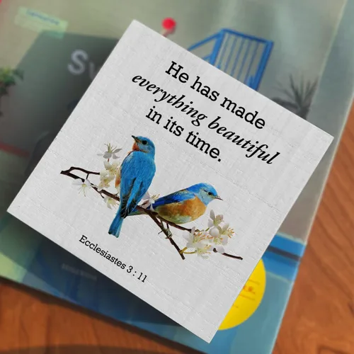 Vista 4 de Letrero de madera con versículo bíblico con texto en inglés "Country He Made Everything", estilo rústico, estilo granja, eclesiastés 3:11, placa