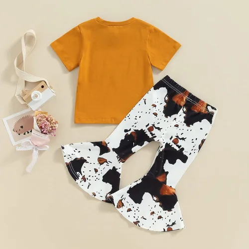 Vista 87 de fhutpw Conjunto de camiseta de manga corta con estampado de vaca y pantalones acampanados de dibujos animados para niñas